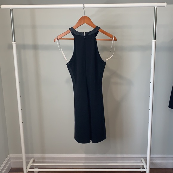 Black mini dress, GUESS - Picture 2 of 3